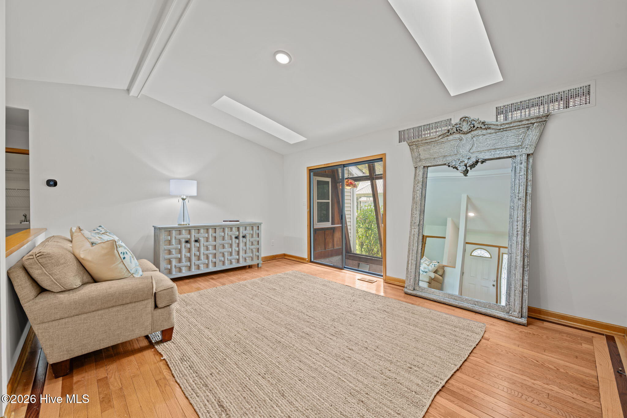 106 Whittaker Point Road Oriental, NC 28571 - Photo 9 of 15 30-web-or-mls-DSC_8860