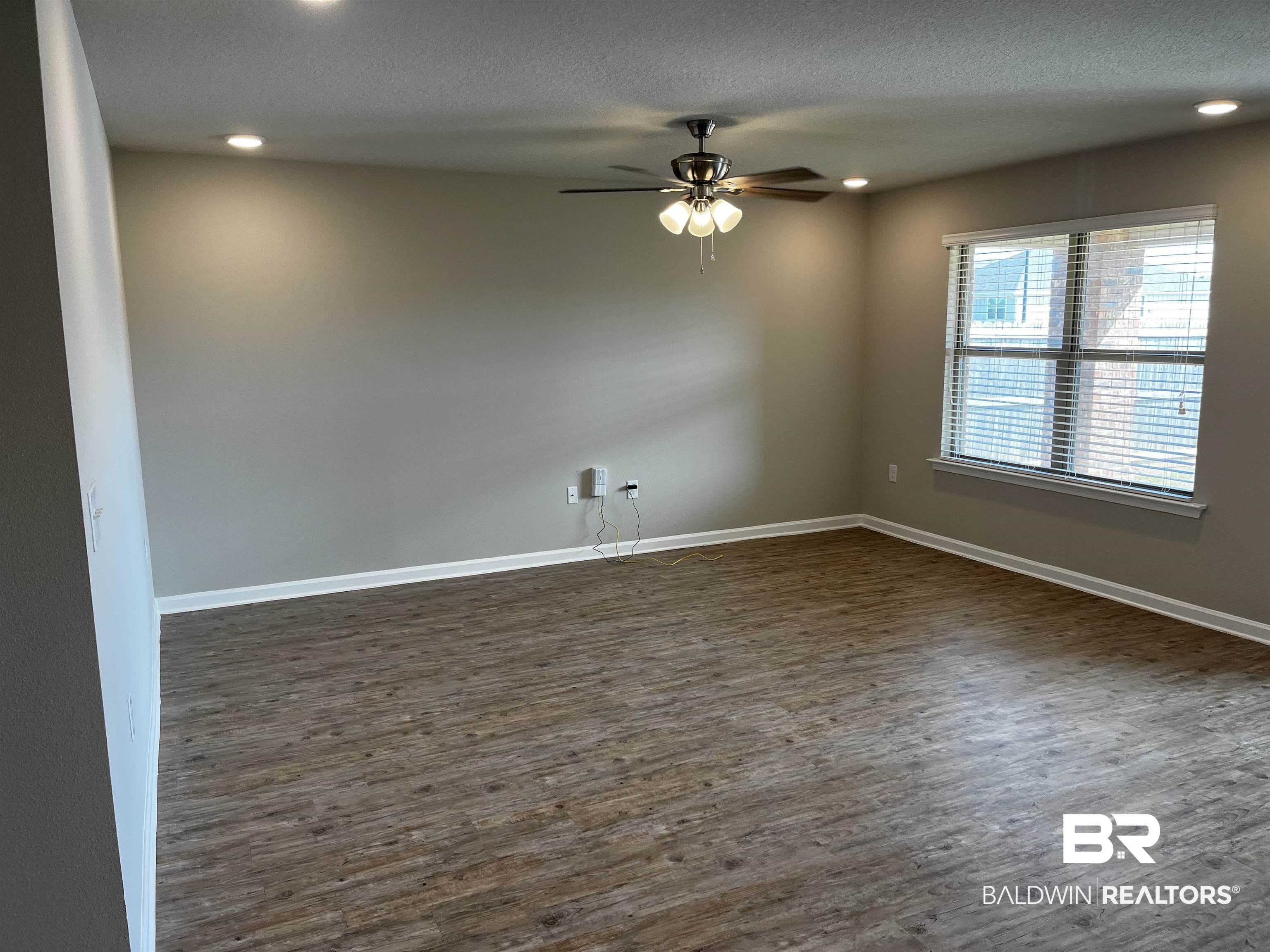 8350 Irwin Loop Daphne, AL 36526 - Photo 9 of 27