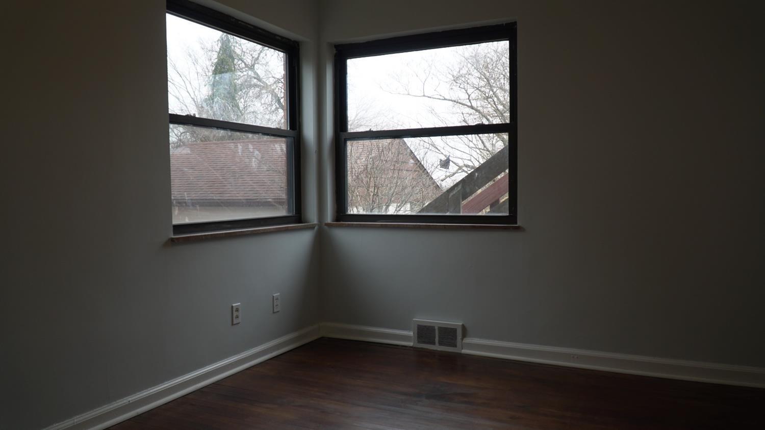 4328 North Bend Road Cincinnati, OH 45211 - Photo 17 of 43 Gallery Image 17