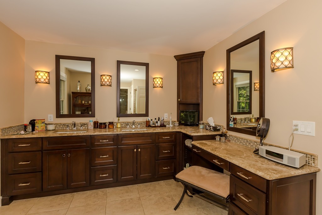 16 Saddle Ridge Road Sudbury, MA 01776 - Photo 11 of 16