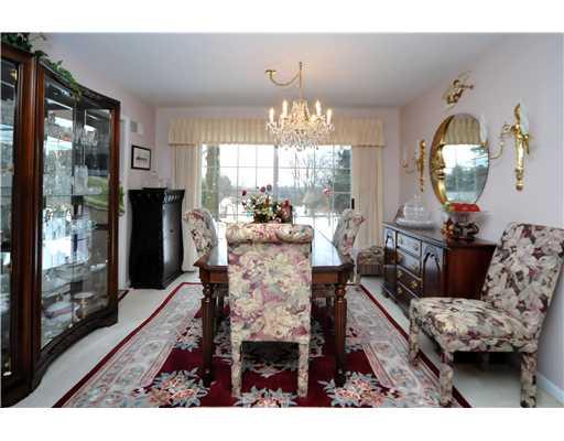 105 Oakville Road Beaver Falls, PA 15010 - Photo 6 of 17 Dining Room.