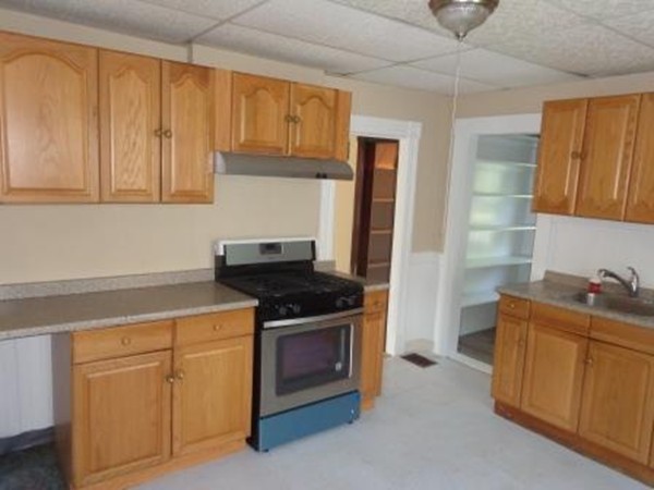 20 Monson Avenue Springfield, MA 01109 - Photo 8 of 12 Gallery Image 8