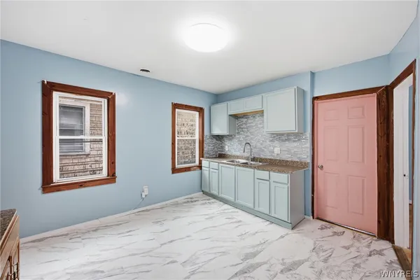 $269,900 | 189 Kingsley Street, Buffalo, NY 14208