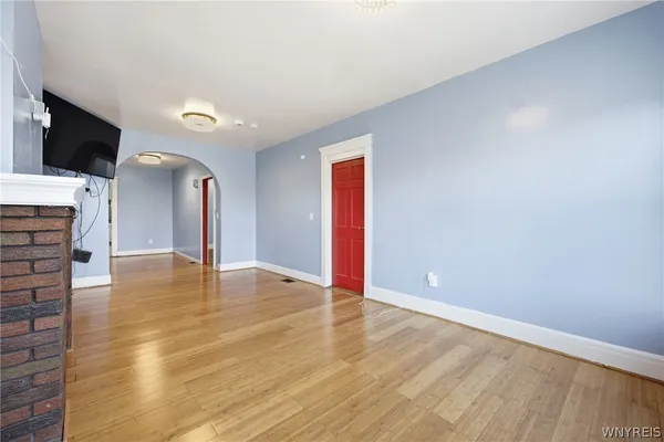 $269,900 | 189 Kingsley Street, Buffalo, NY 14208