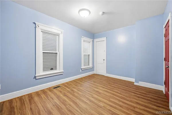 $269,900 | 189 Kingsley Street, Buffalo, NY 14208