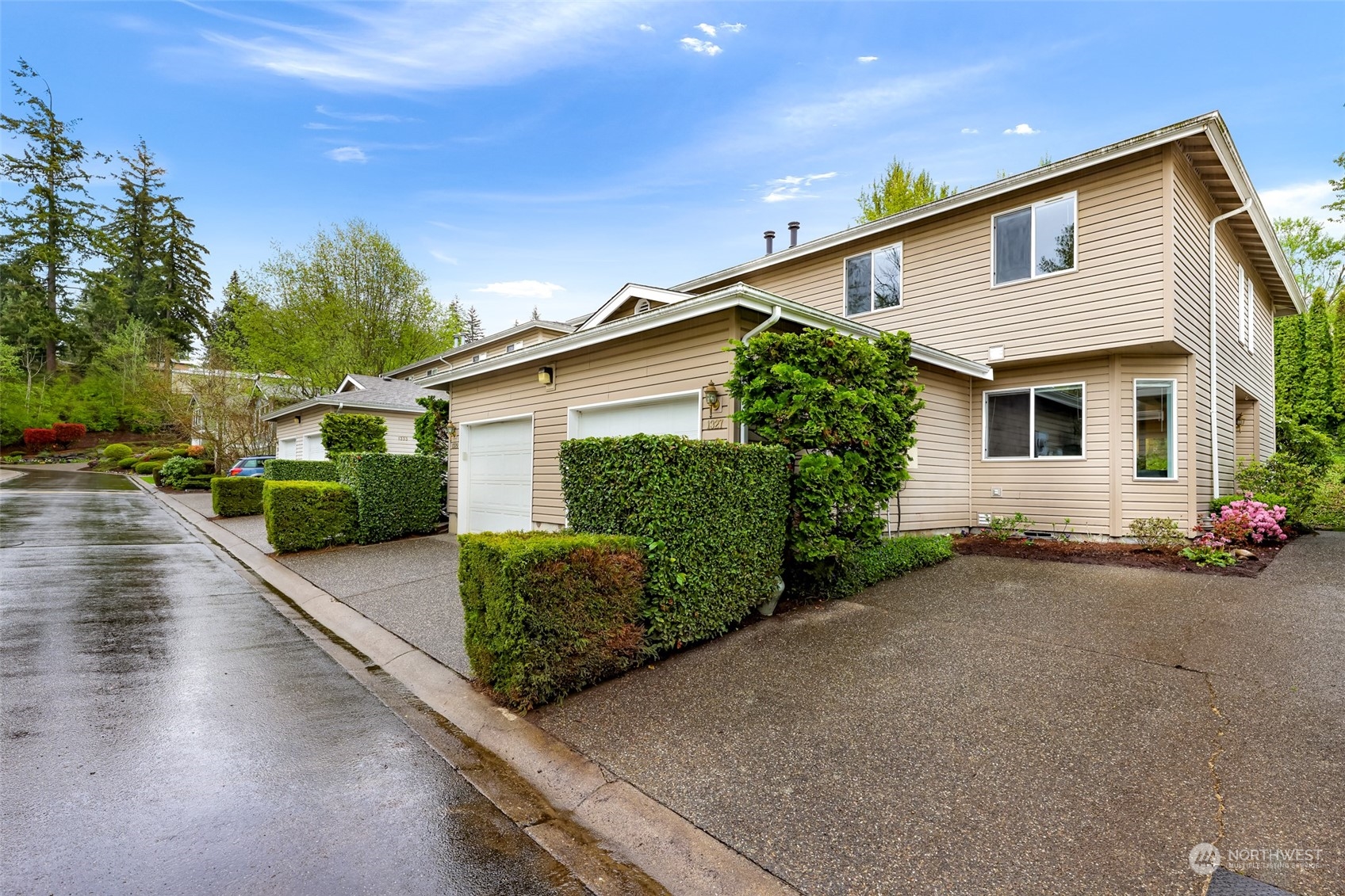 1327 Whatcom Street Bellingham, WA 98229 - Photo 1 of 40 Gallery Image 1