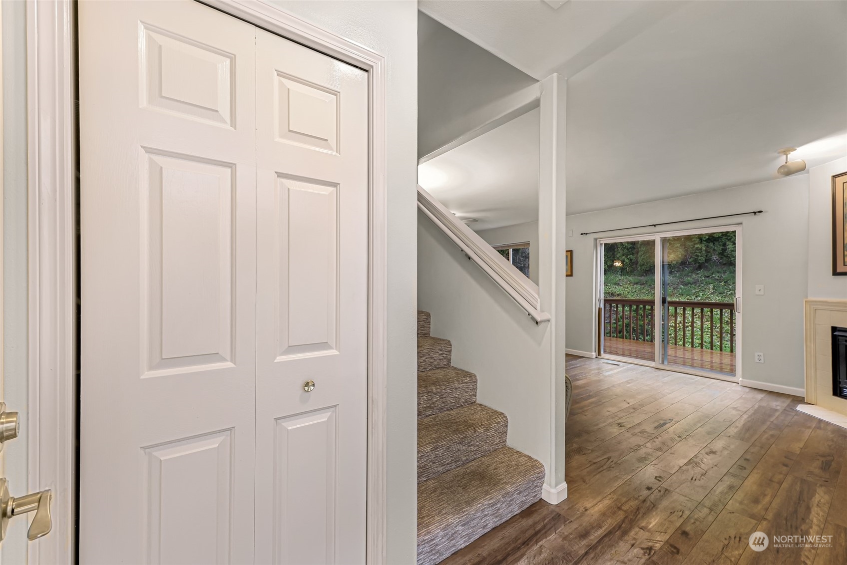 1327 Whatcom Street Bellingham, WA 98229 - Photo 5 of 40 Gallery Image 5