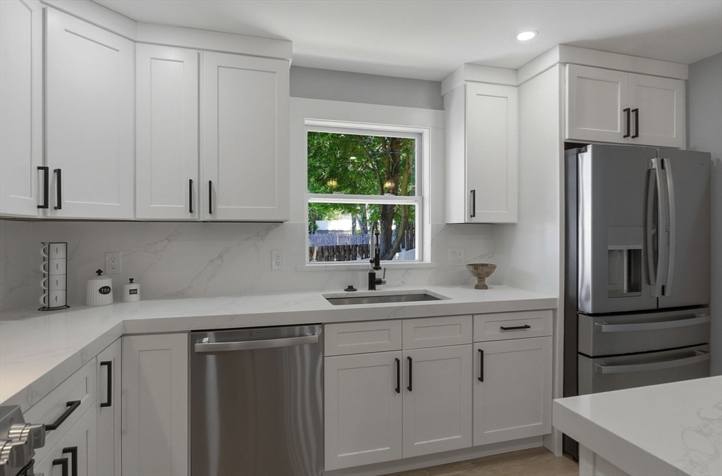 6 Linden Road, Unit A Melrose, MA 02176 - Photo 7 of 38 Gallery Image 7
