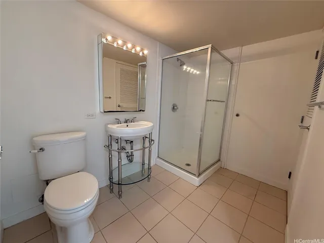 $3,300 | 1296 Kapiolani Boulevard, Unit E602, Honolulu, HI 96814