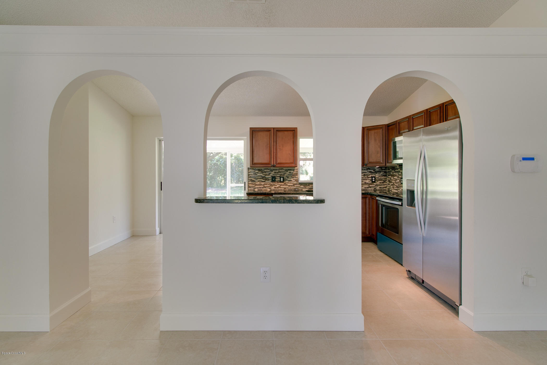 390 Warner Road Southwest Palm Bay, FL 32908 - Photo 10 of 32 Stainless Steel Refrigerator