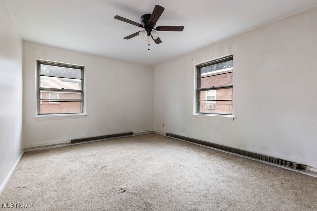 13785 Cedar Road Cleveland, OH 44118 - Photo 18 of 21