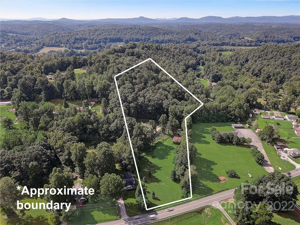 203 Mountain View Road Marion, NC 28752 - Photo 2 of 47 Gallery Image 2