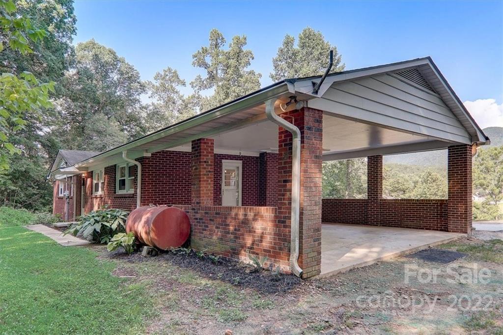 203 Mountain View Road Marion, NC 28752 - Photo 28 of 47 Gallery Image 28