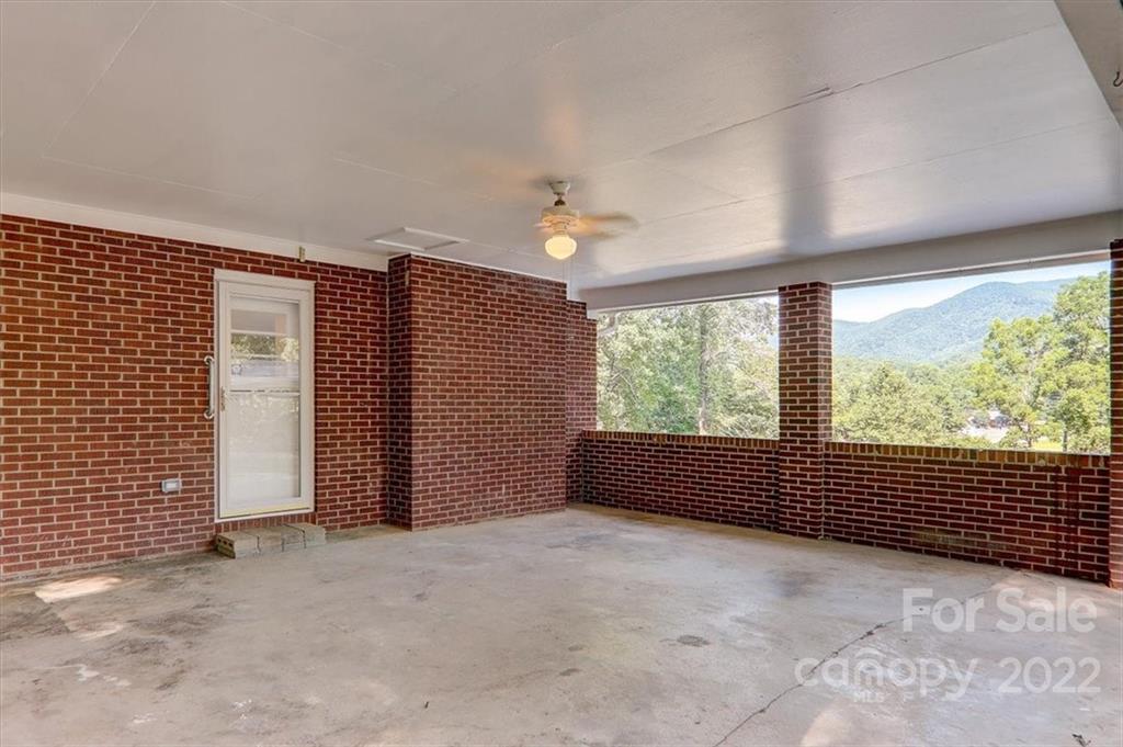203 Mountain View Road Marion, NC 28752 - Photo 29 of 47 Gallery Image 29