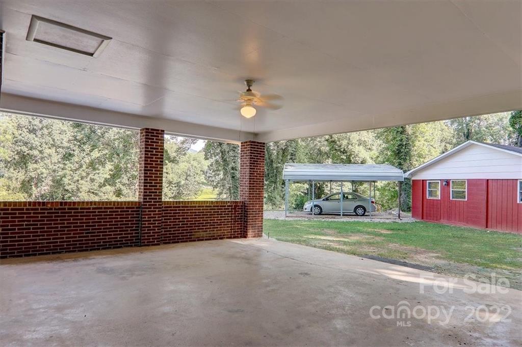 203 Mountain View Road Marion, NC 28752 - Photo 30 of 47 Gallery Image 30