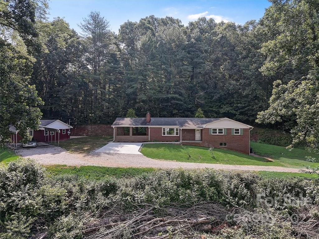 203 Mountain View Road Marion, NC 28752 - Photo 35 of 47 Gallery Image 35