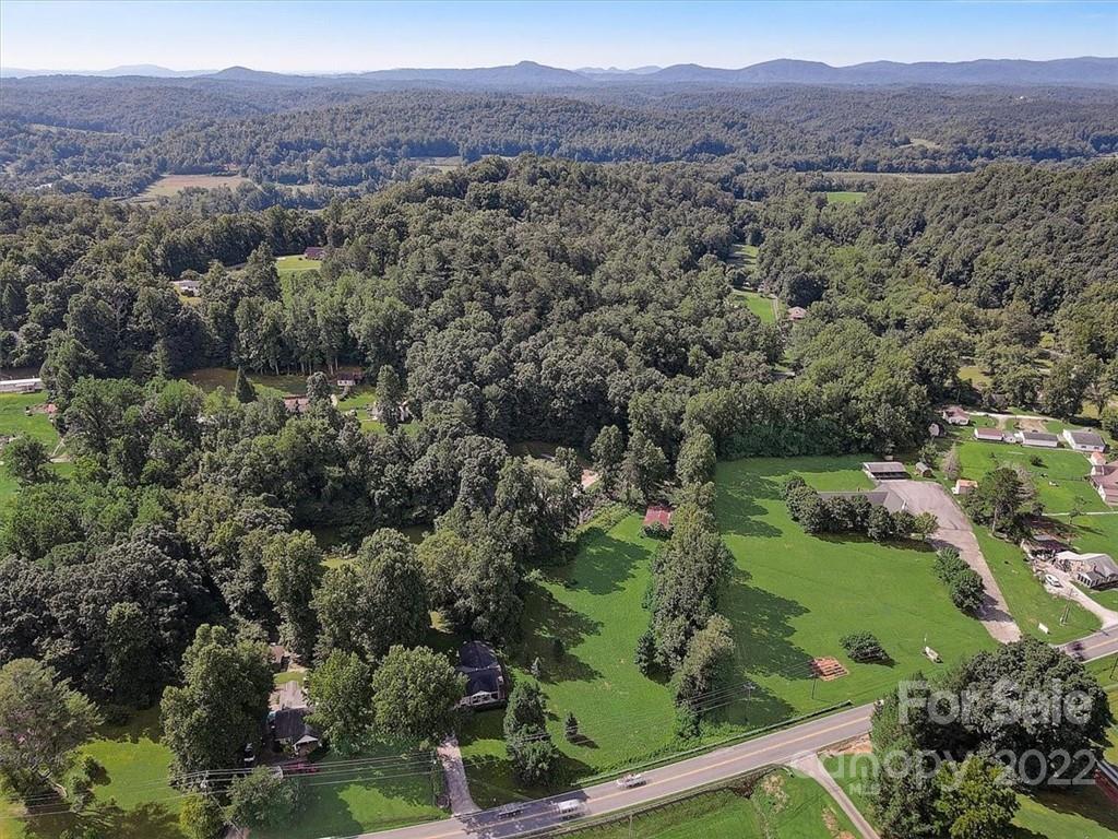 203 Mountain View Road Marion, NC 28752 - Photo 41 of 47 Gallery Image 41