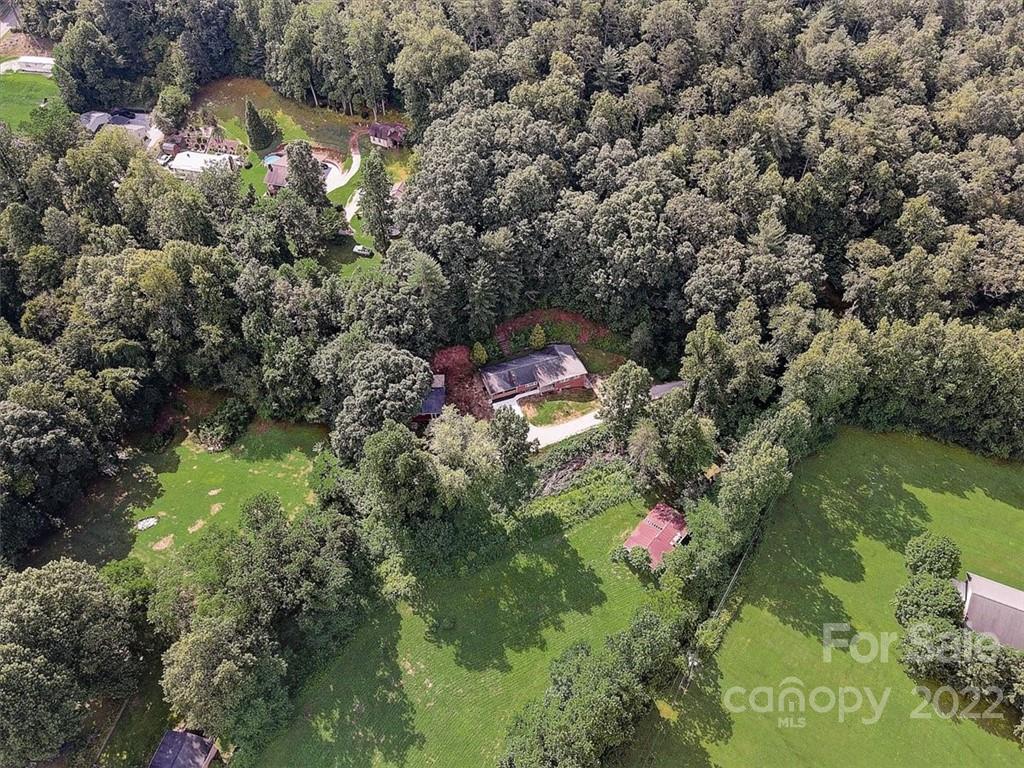 203 Mountain View Road Marion, NC 28752 - Photo 43 of 47 Gallery Image 43