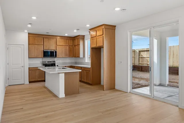 $589,990 | 400 Gold Beam Place, Roseville, CA 95747