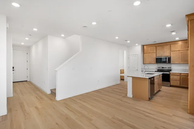 $589,990 | 400 Gold Beam Place, Roseville, CA 95747