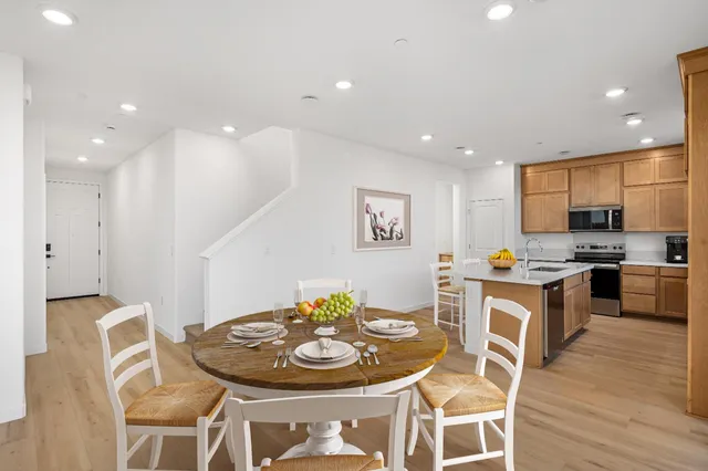 $589,990 | 400 Gold Beam Place, Roseville, CA 95747