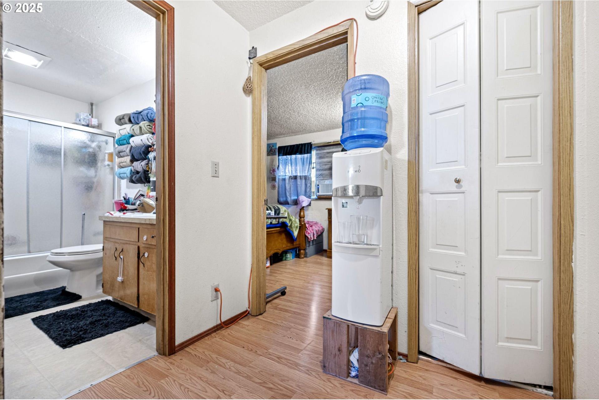 1180 R Street Springfield, OR 97477 - Photo 16 of 25 Gallery Image 16