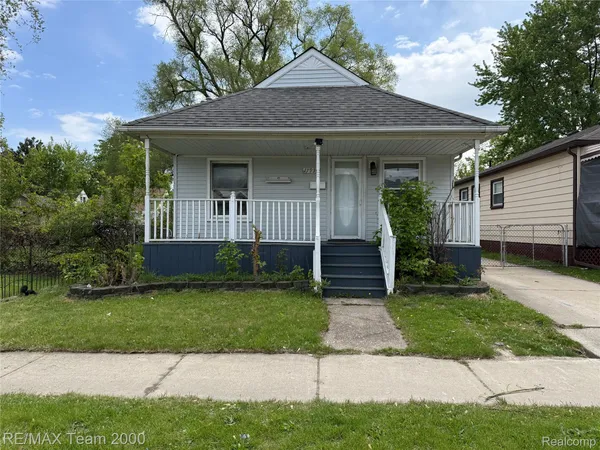 $1,400 | 17930 Ruth Street, Melvindale, MI 48122