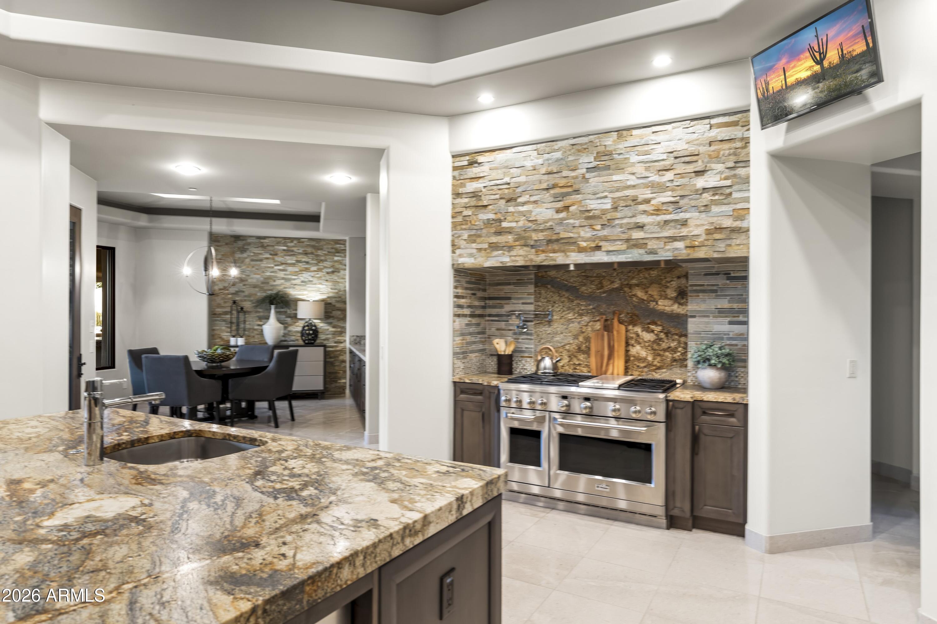 10205 East Happy Valley Road Scottsdale, AZ 85255 - Photo 15 of 81