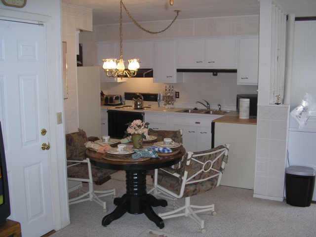 1297 Smith Road Columbus, OH 43207 - Photo 4 of 5