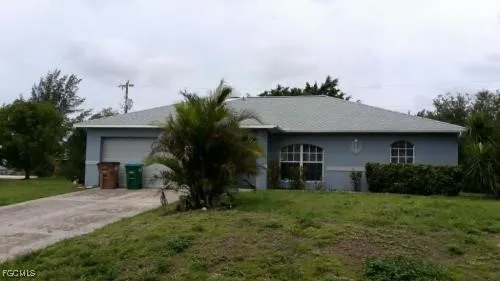 $1,800 | Undisclosed Address, Cape Coral, FL 33914