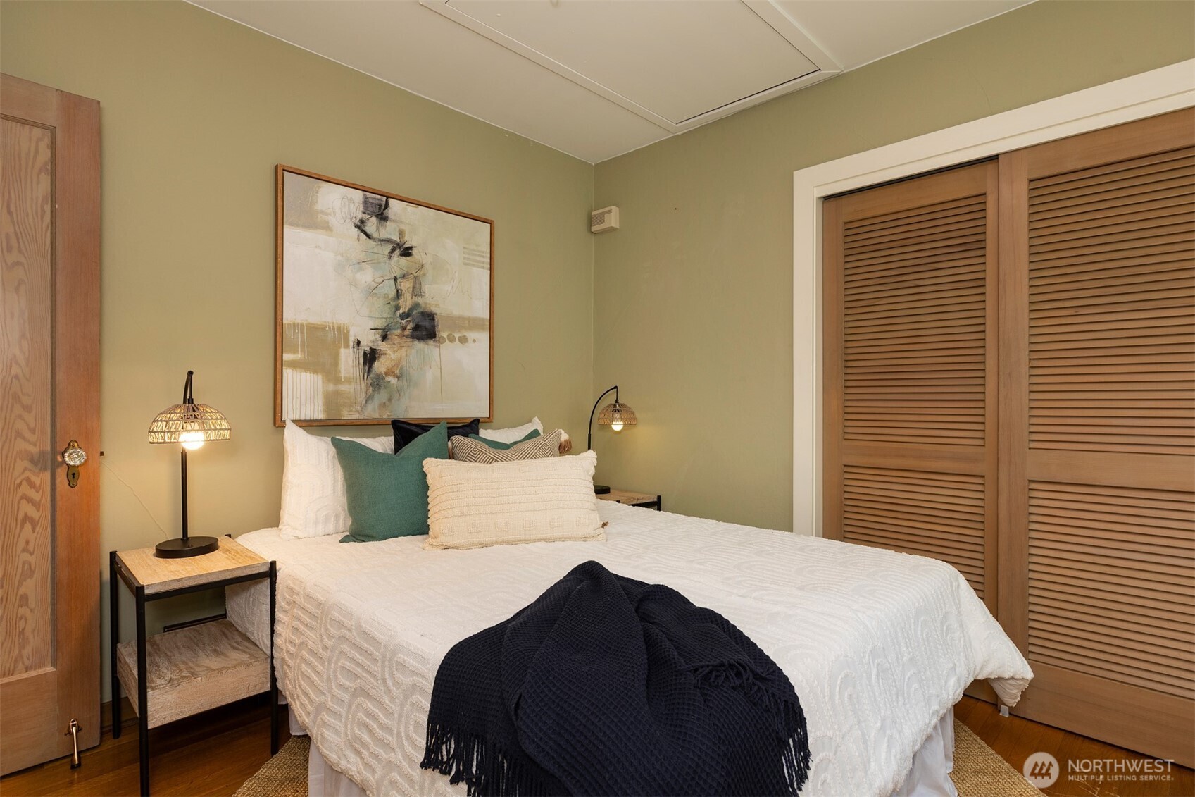 7 Newell Street Seattle, WA 98109 - Photo 19 of 34