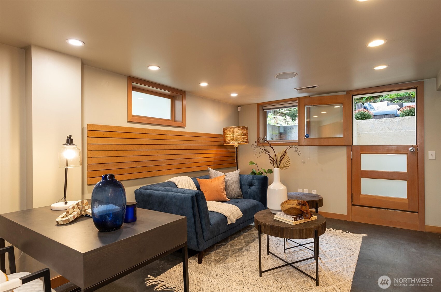 7 Newell Street Seattle, WA 98109 - Photo 21 of 34