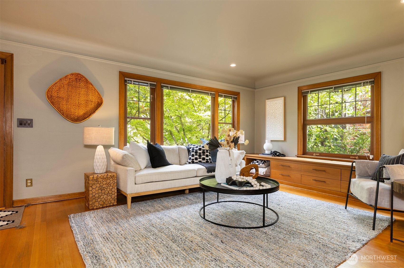 7 Newell Street Seattle, WA 98109 - Photo 5 of 34