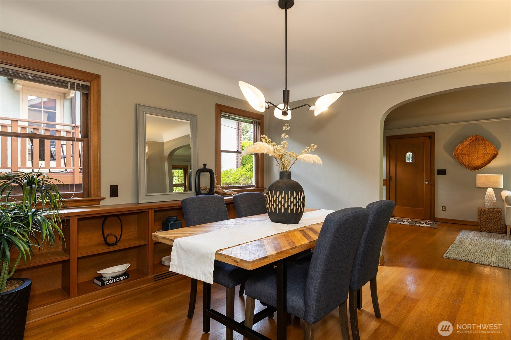 7 Newell Street Seattle, WA 98109 - Photo 10 of 34