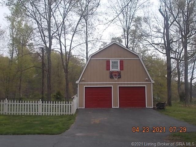 164 West Crothersville Road Austin, IN 47102 - Photo 14 of 32 Gallery Image 14