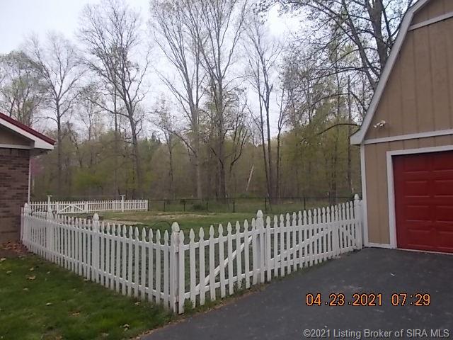 164 West Crothersville Road Austin, IN 47102 - Photo 29 of 32 Gallery Image 29