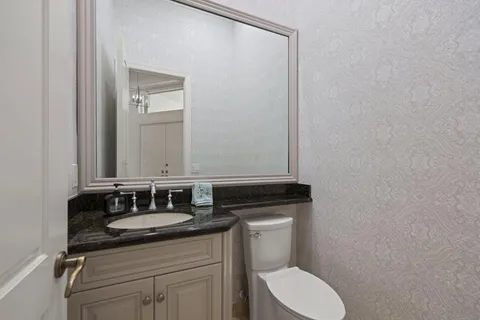 $975,000 | 7150 Mallorca Crescent, Boca Raton, FL 33433