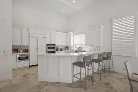 $975,000 | 7150 Mallorca Crescent, Boca Raton, FL 33433