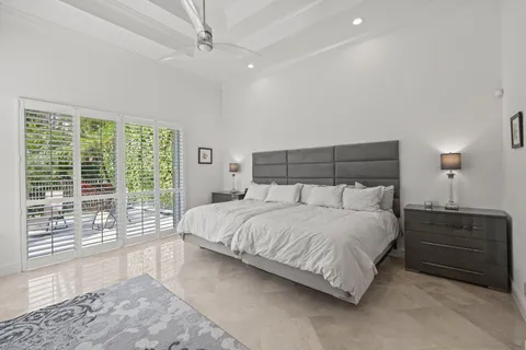 $975,000 | 7150 Mallorca Crescent, Boca Raton, FL 33433