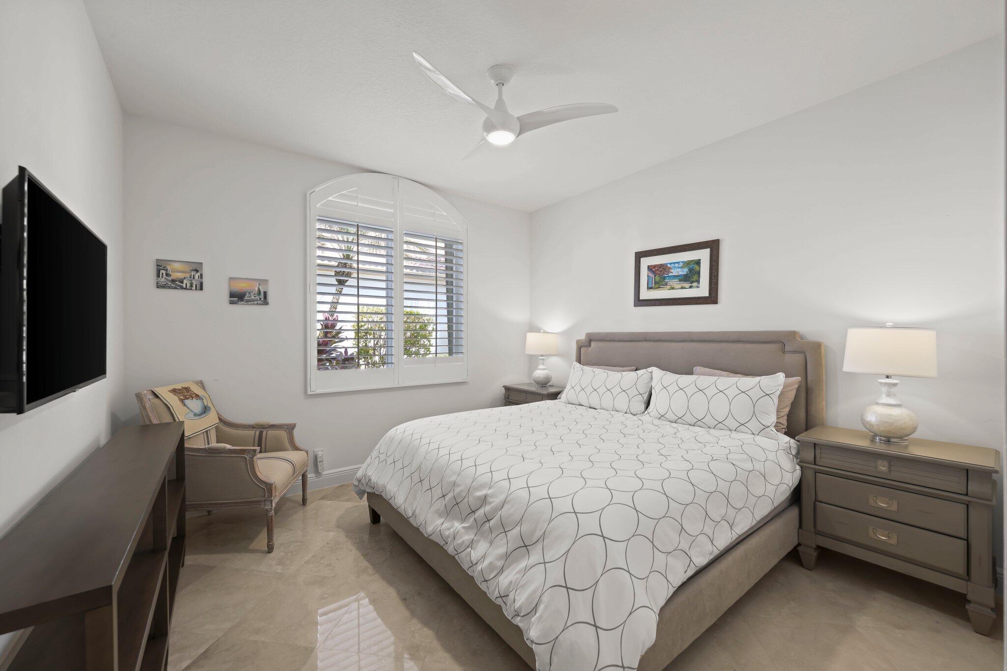 7150 Mallorca Crescent Boca Raton, FL 33433 - Photo 35 of 51 Guest Bedroom