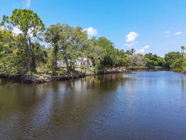 $6,997,000 | 332 Southwest Salerno Road, Stuart, FL 34997