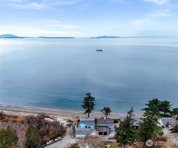 $1,300,000 | 4877 Maple Lane, Ferndale, WA 98248