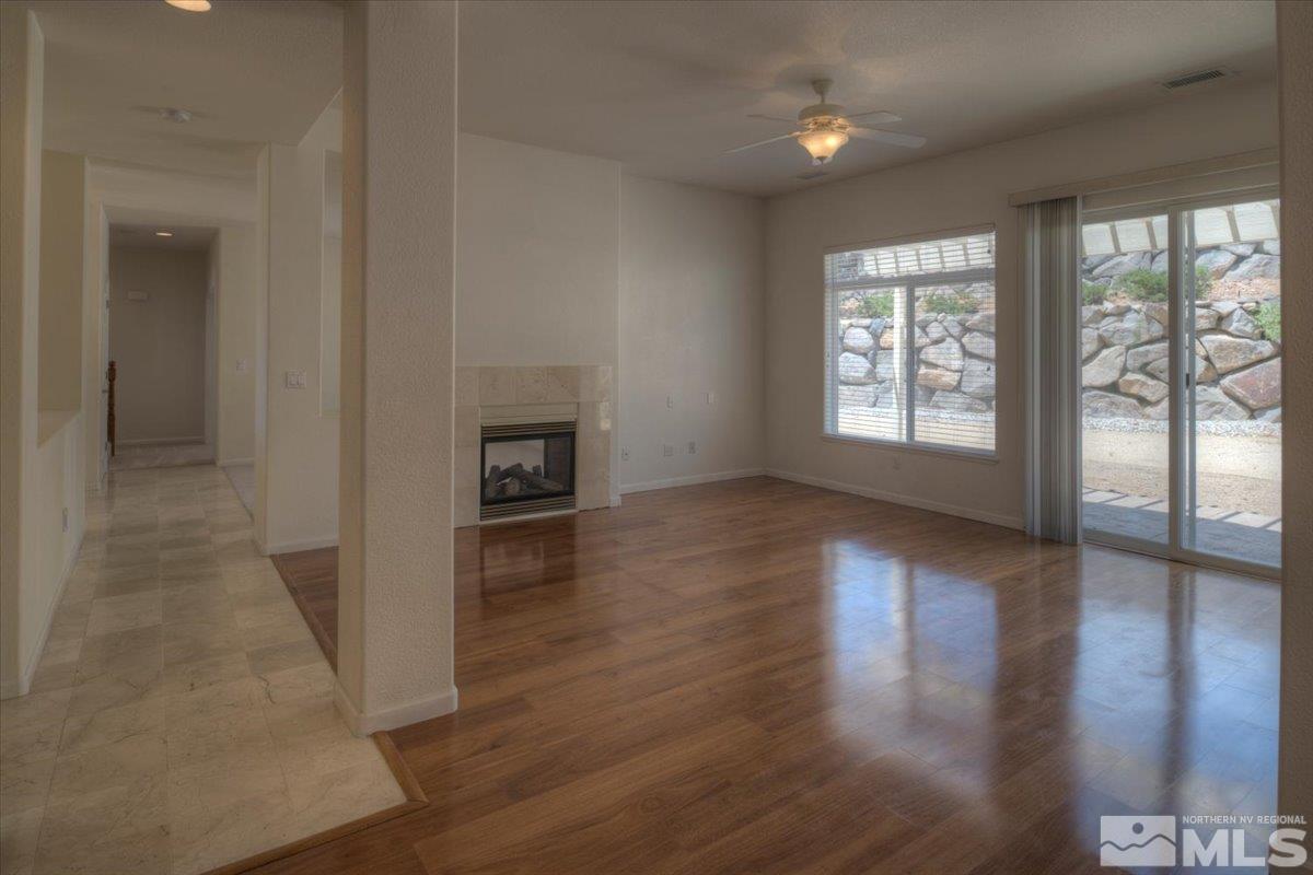 975 Stadium View Court Reno, NV 89512 - Photo 5 of 39 Photo 5