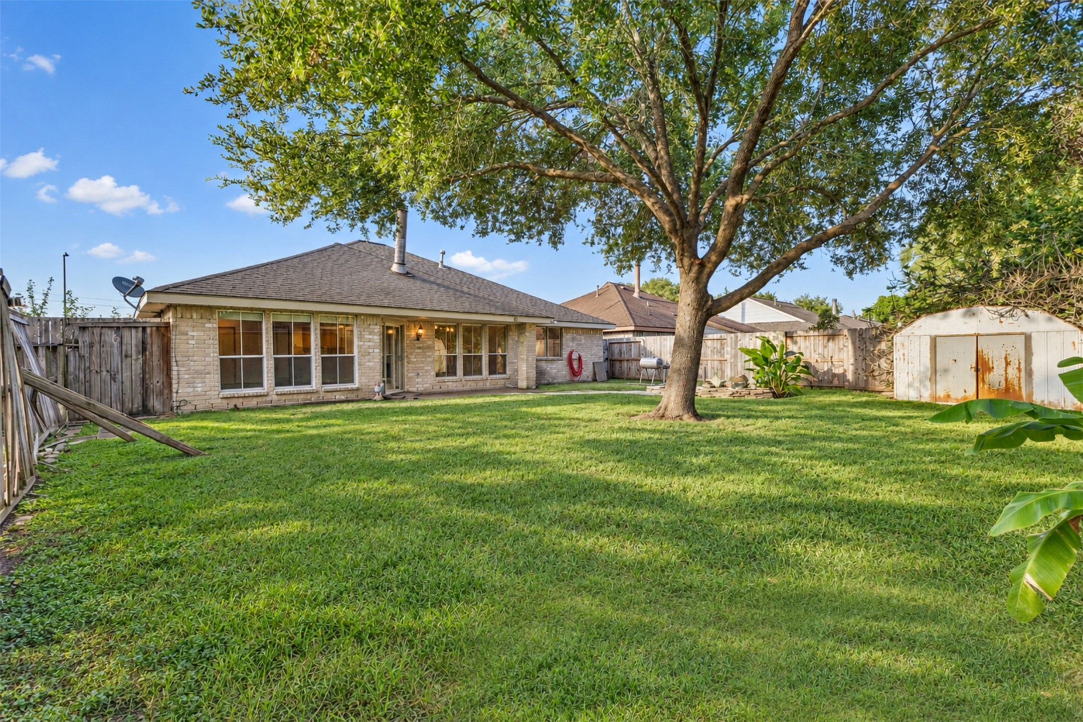 13714 Chancery Road Houston, TX 77034 - Photo 28 of 36 Gallery Image 28