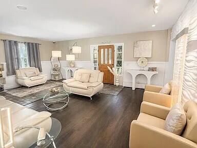 3151 Babylon Road Allegan, MI 49010 - Photo 3 of 45 Entry 2/Great Room