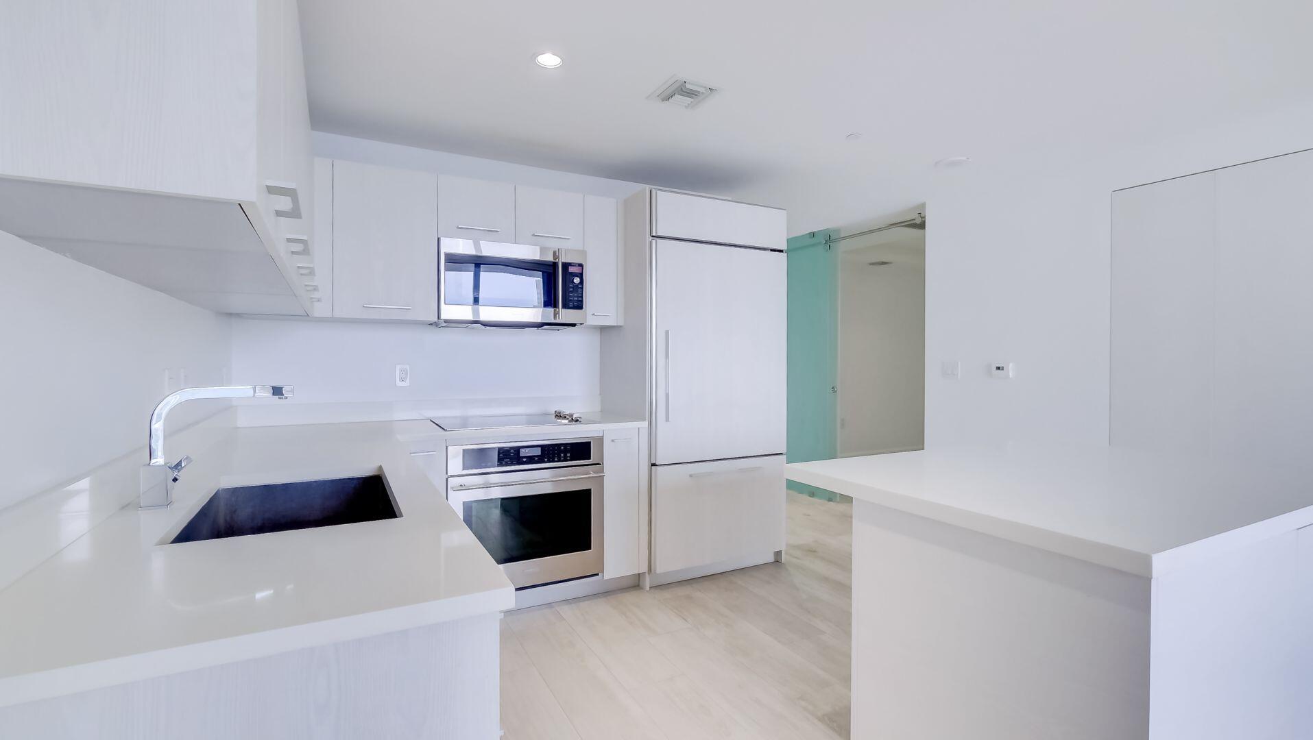 45 Southwest 9th Street, Unit 2502 Miami, FL 33130 - Photo 8 of 24 08_dscf5677_78_79_80_81