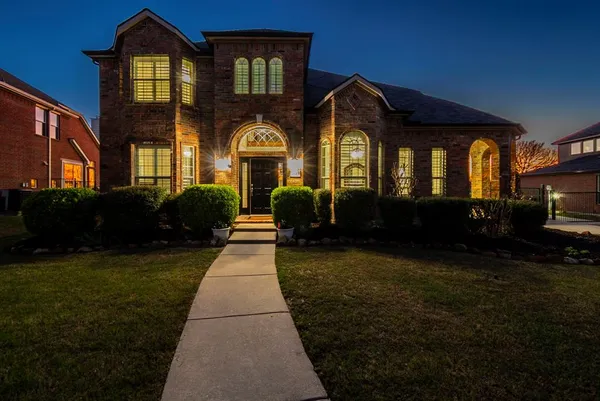$782,067 | 2049 Sleepy Hollow Trail, Frisco, TX 75033