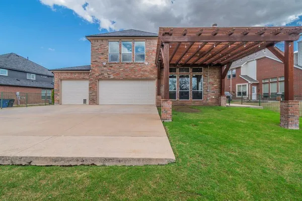 $782,067 | 2049 Sleepy Hollow Trail, Frisco, TX 75033