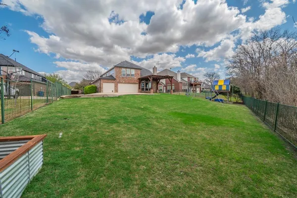 $782,067 | 2049 Sleepy Hollow Trail, Frisco, TX 75033