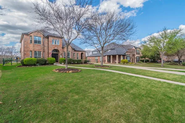 $782,067 | 2049 Sleepy Hollow Trail, Frisco, TX 75033